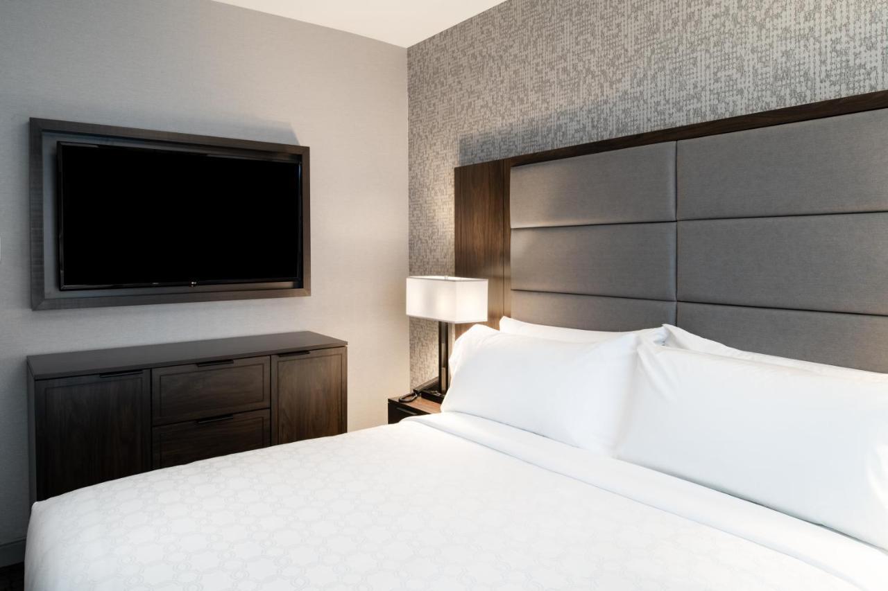 Staybridge Suites - Quincy By Ihg Екстер'єр фото
